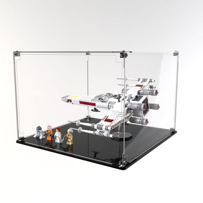 Display Case For LEGO® Star Wars™ Luke Skywalker’s X-Wing Fighter™ 75301