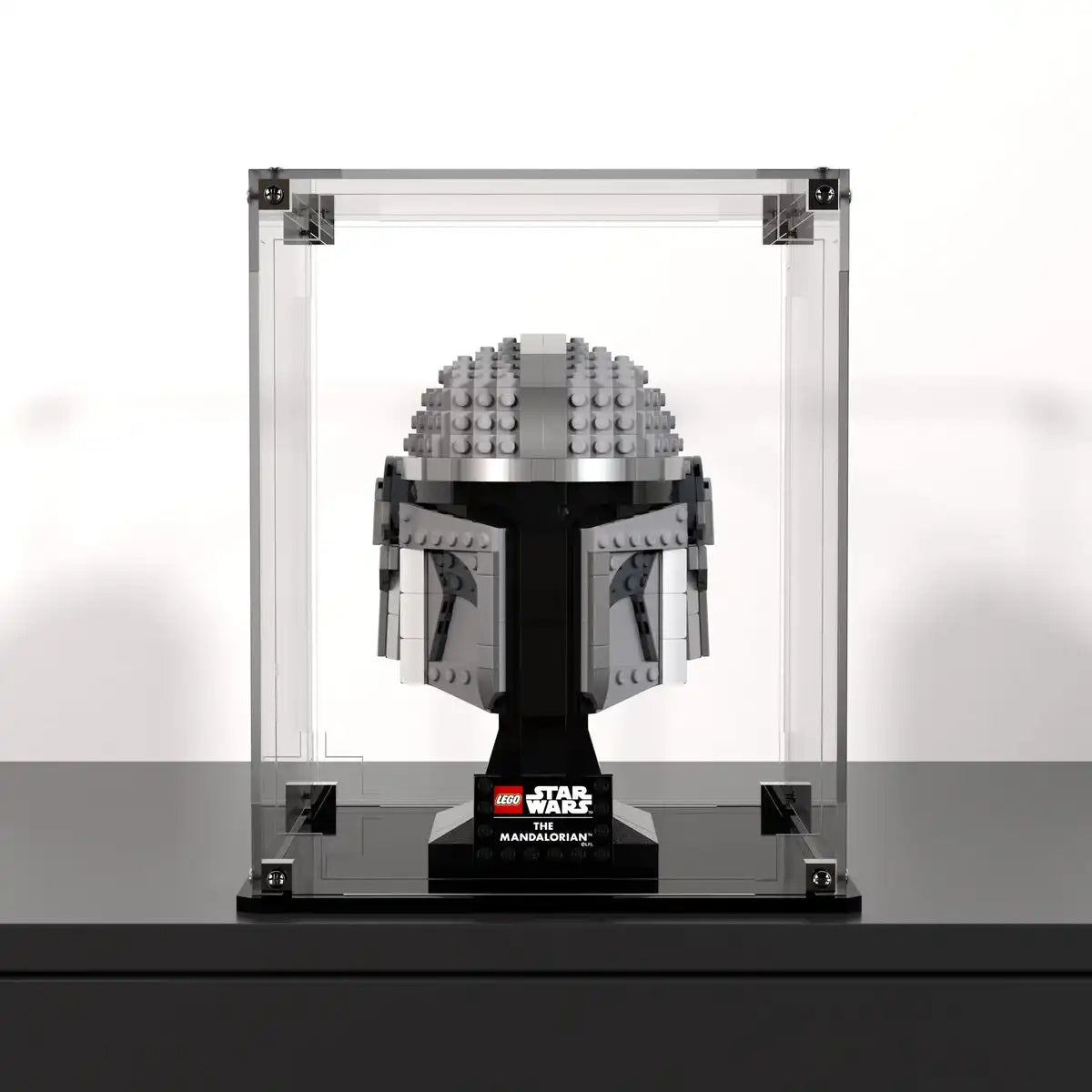 Display Case For LEGO® Star Wars™ The Mandalorian™ Helmet 75328